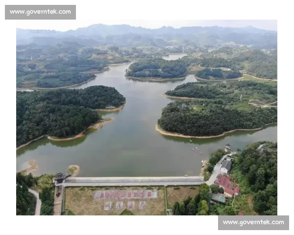 竞速碧波!遵义市运会群众游泳比赛精彩收官 竞速碧波!遵义市运会群众游泳比赛精彩收官