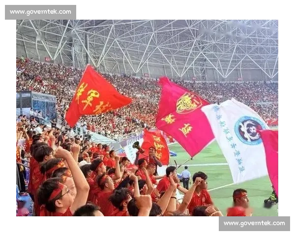 盐城主场 2-0 力克镇江!31833 名球迷见证苏超榜首之争 盐城主场 2-0 力克镇江!31833 名球迷见证苏超榜首之争