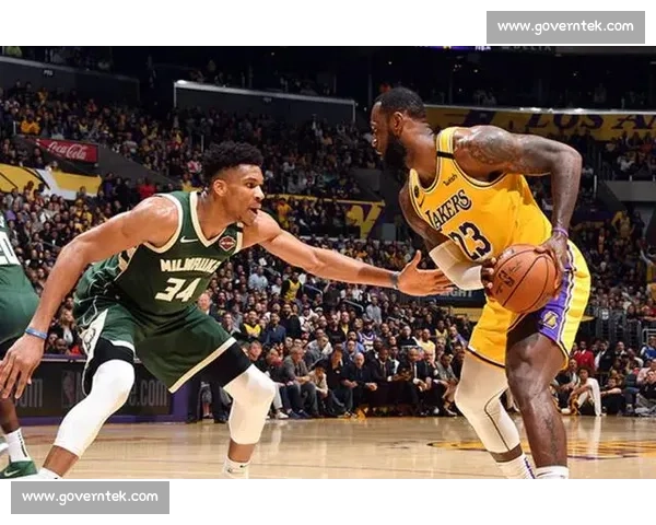 湖人对决雄鹿全场录像解析巨星碰撞与攻防博弈赛季焦点战术细节复盘